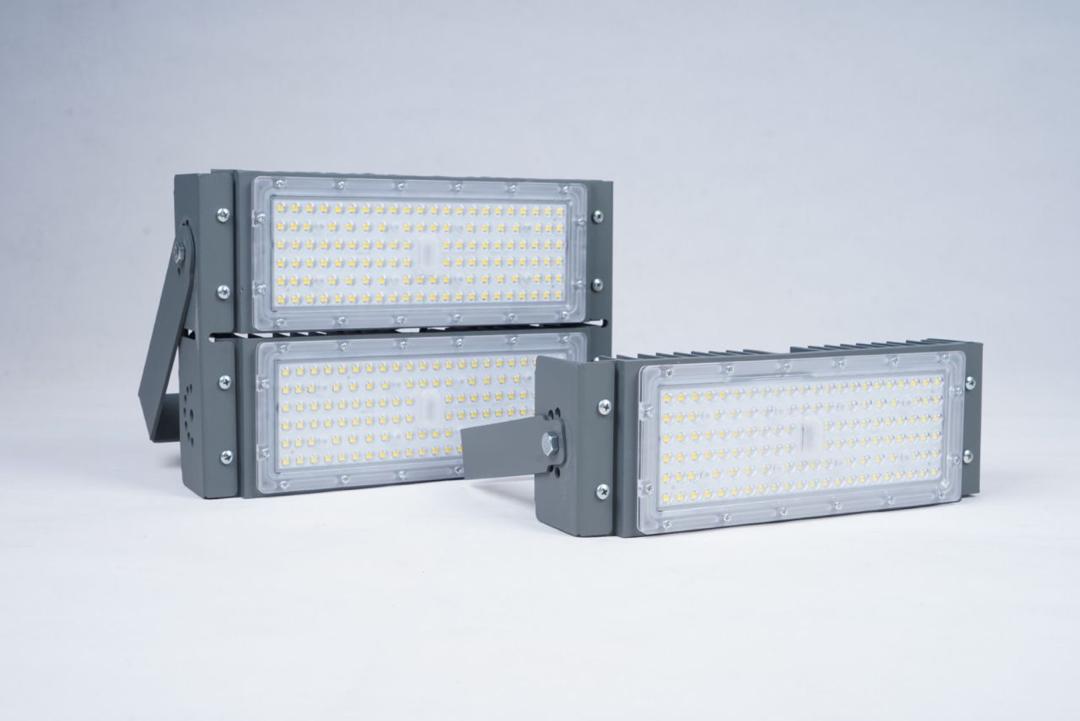 جهاز عرض ألفا بلس 200 واط