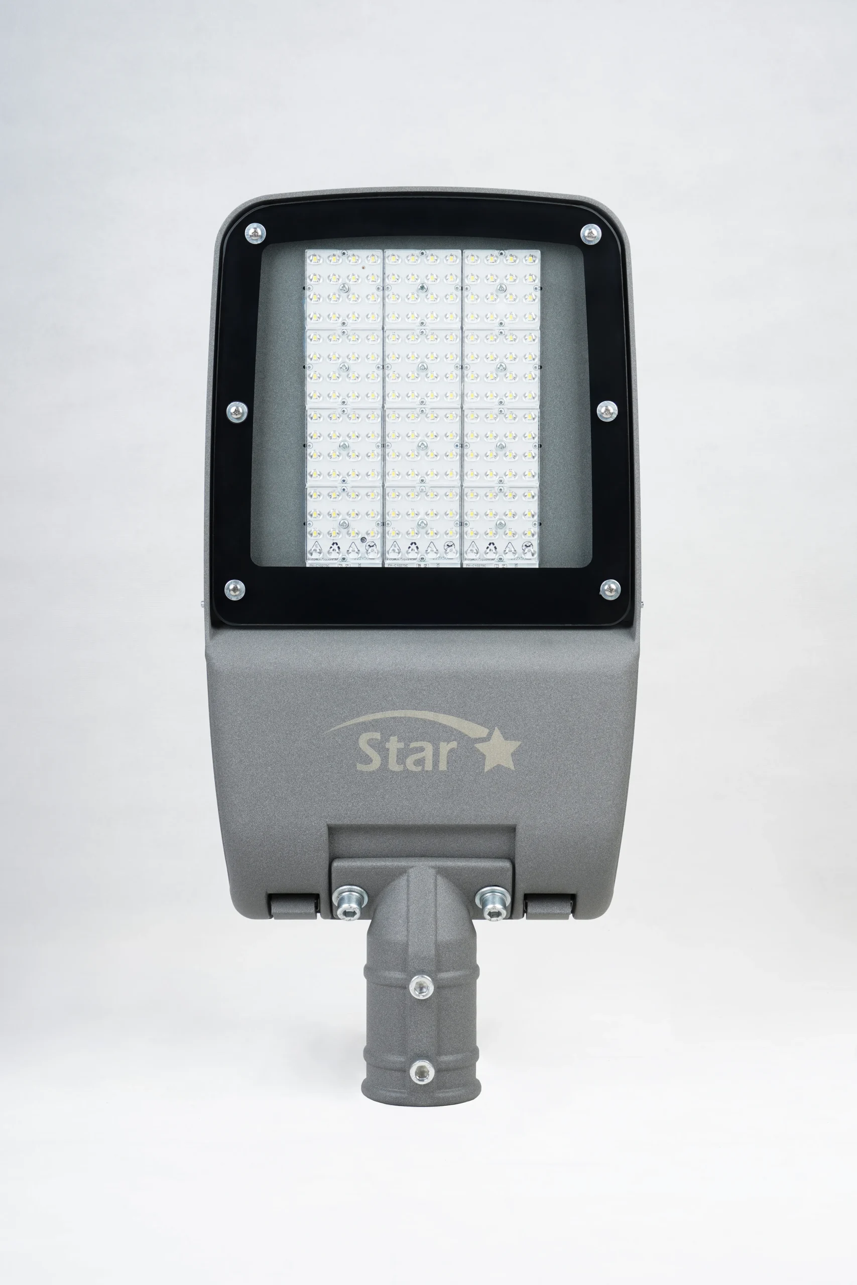 Bright street light - Image 2